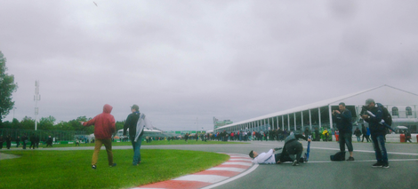 Illustration for article titled Everything You Miss Not Seeing Formula 1 Live